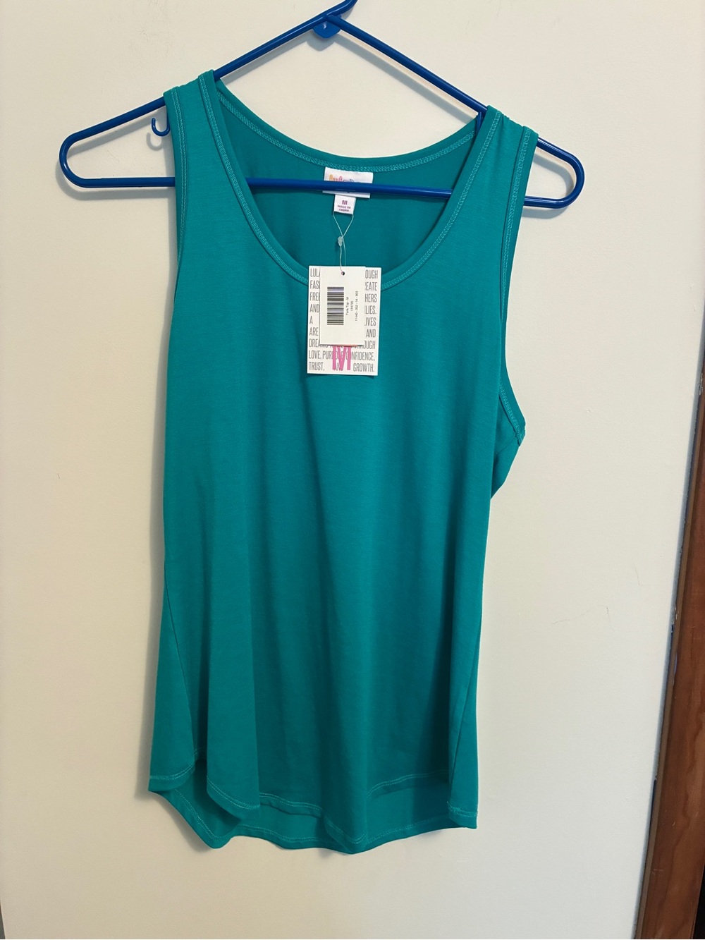 NWT LuLaRoe Classic Tank Top Teal Turquoise Size Medium Stretch Sleeveless